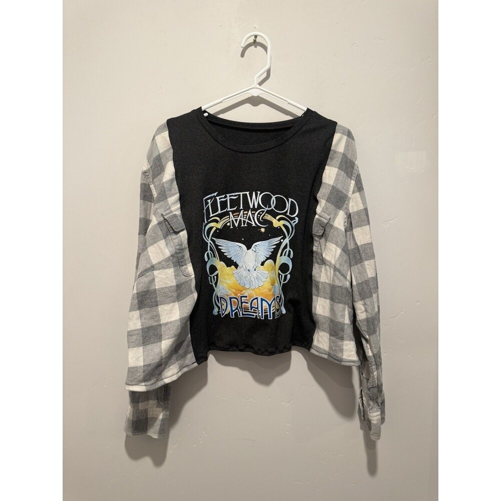 Reworked Upcycle Grunge Oversize Cropped Fleetwood Mac Top M/L